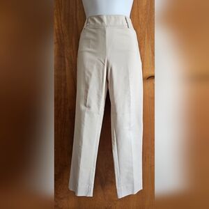 White House Black Market Men's Elegant Cream Pants